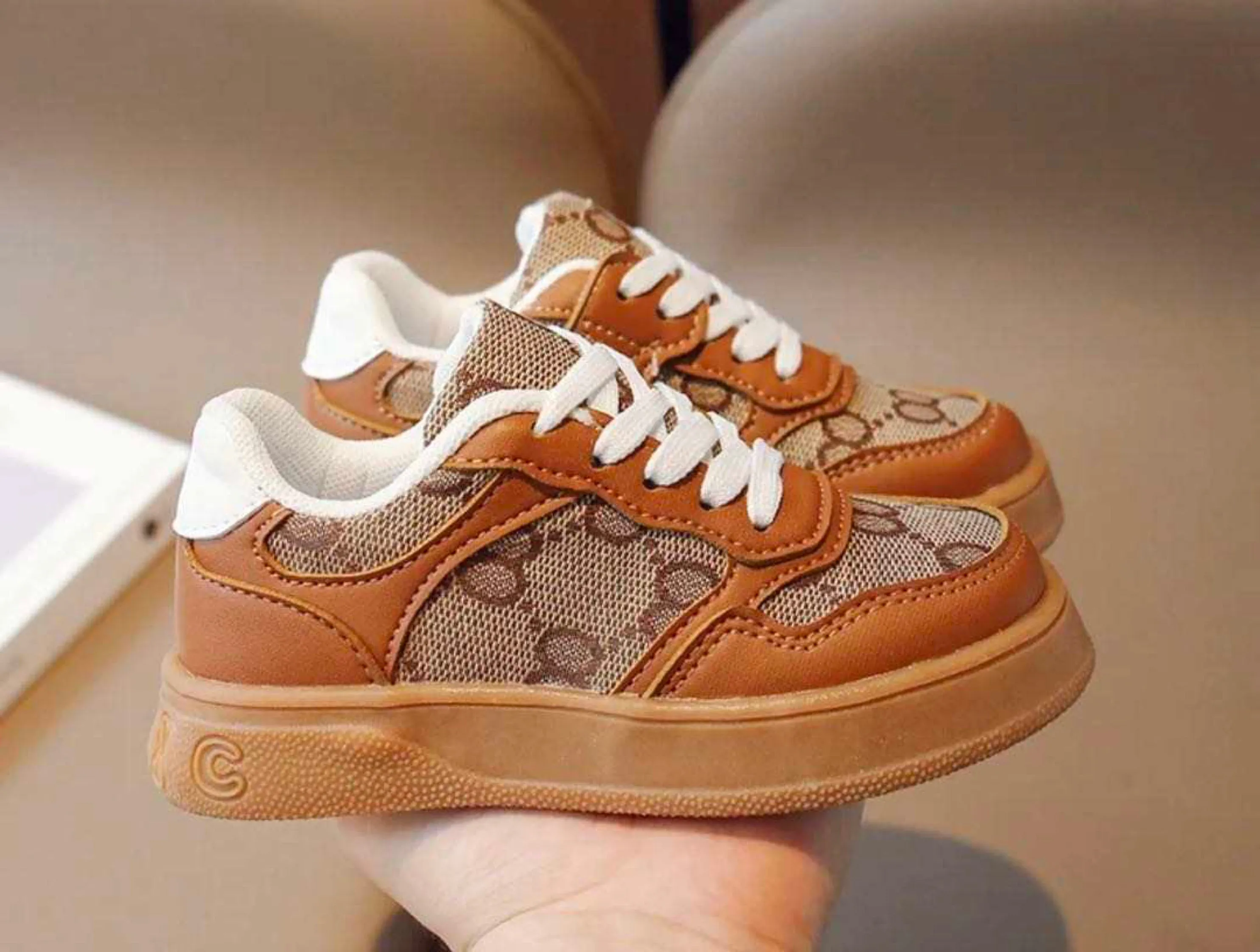 Blake Sneaker