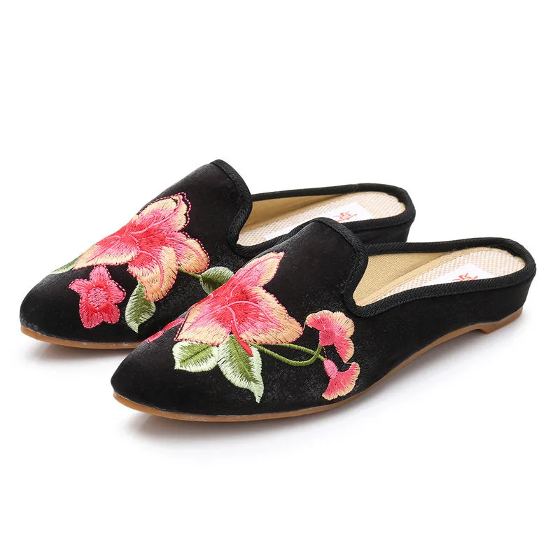Chinese Embroidery slipper, Women's Slip-on, shoes, flower pattern, Embroidered Mule, Low heel