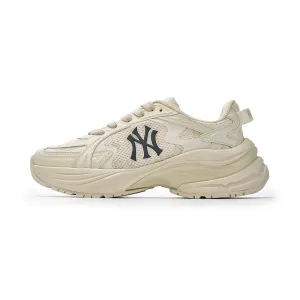 Curve Runner Monogram New York Yankees