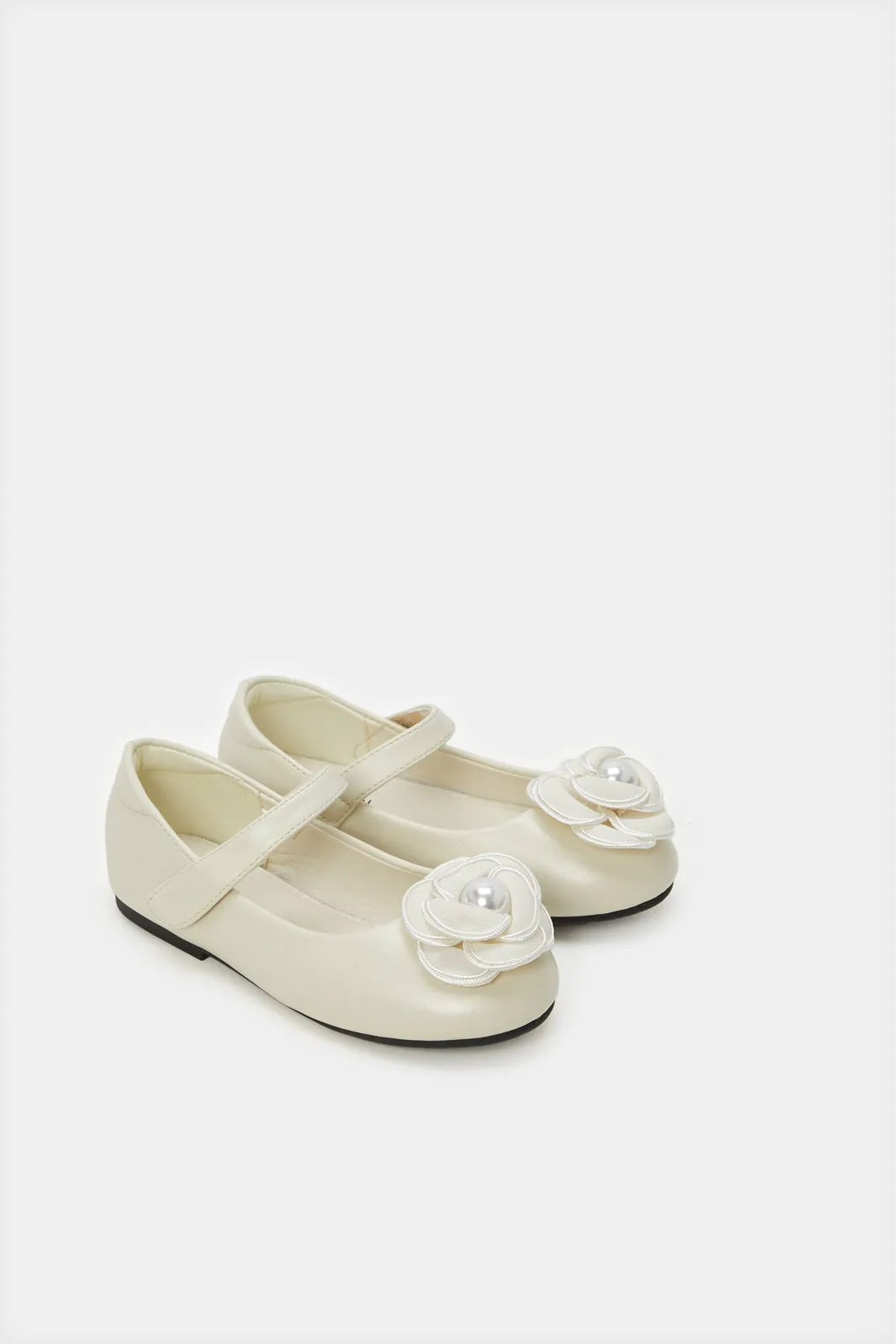 Girls Beige Pearl Flower Embellished Ballerina