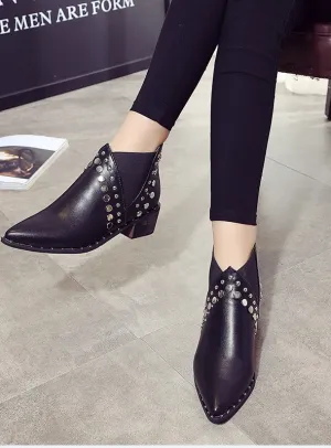 Gorgeous PU Leather Pointed Toe Low Heels Slip On Ladies Casual Shoes