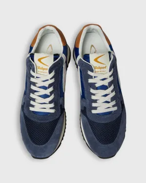 Magic Run Sneaker in Run 2582