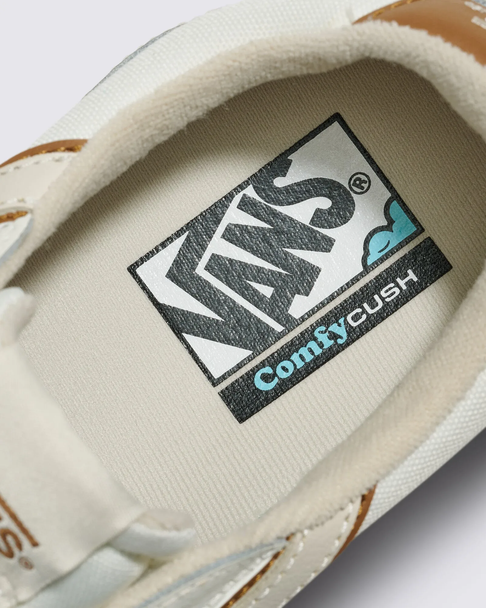 Mens Lowland Comfycush Vintage Sport Sneakers