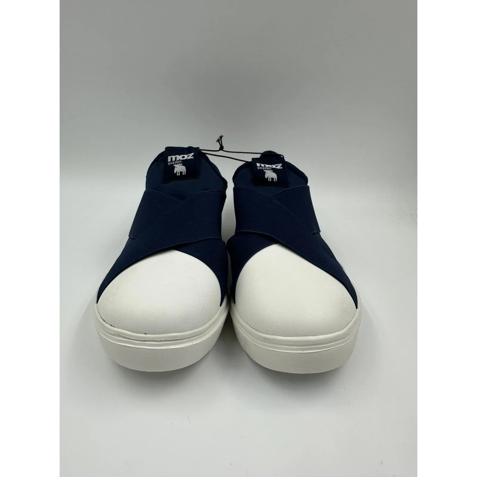 Men's Size 8, MOZ Slip-On Navy & White Sneakers Perfect for All Day Errands