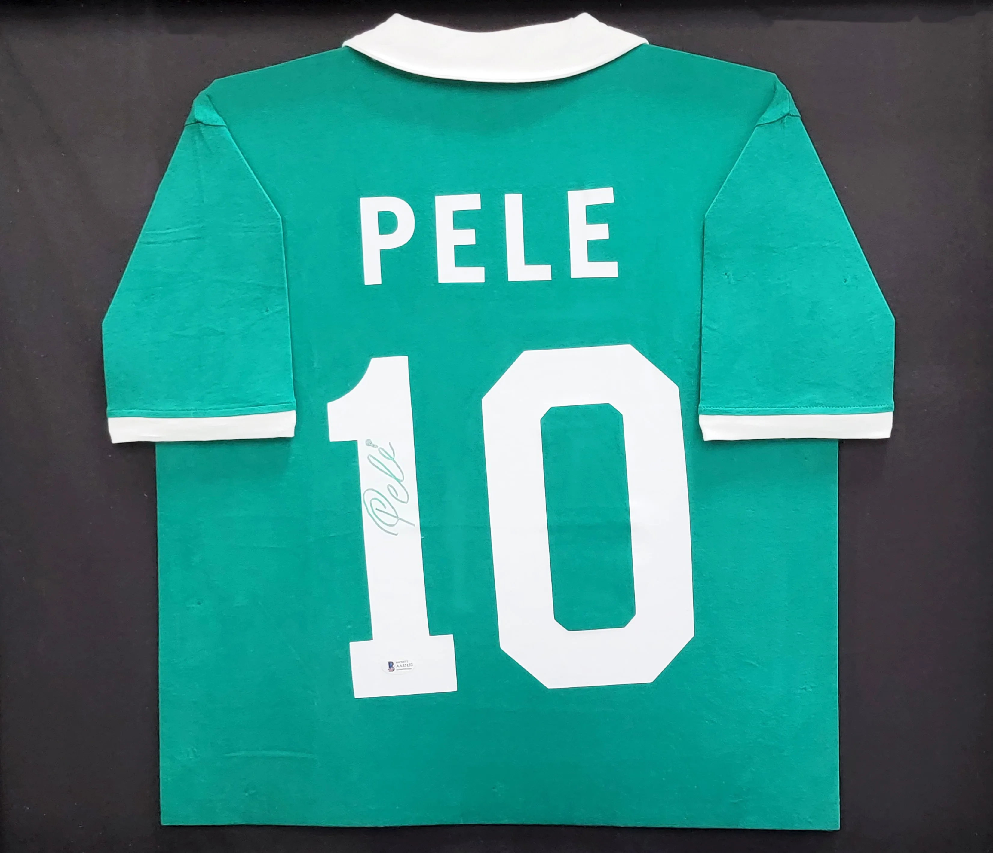 New York Cosmos Pele Autographed Framed Green Jersey Beckett BAS Stock #200930