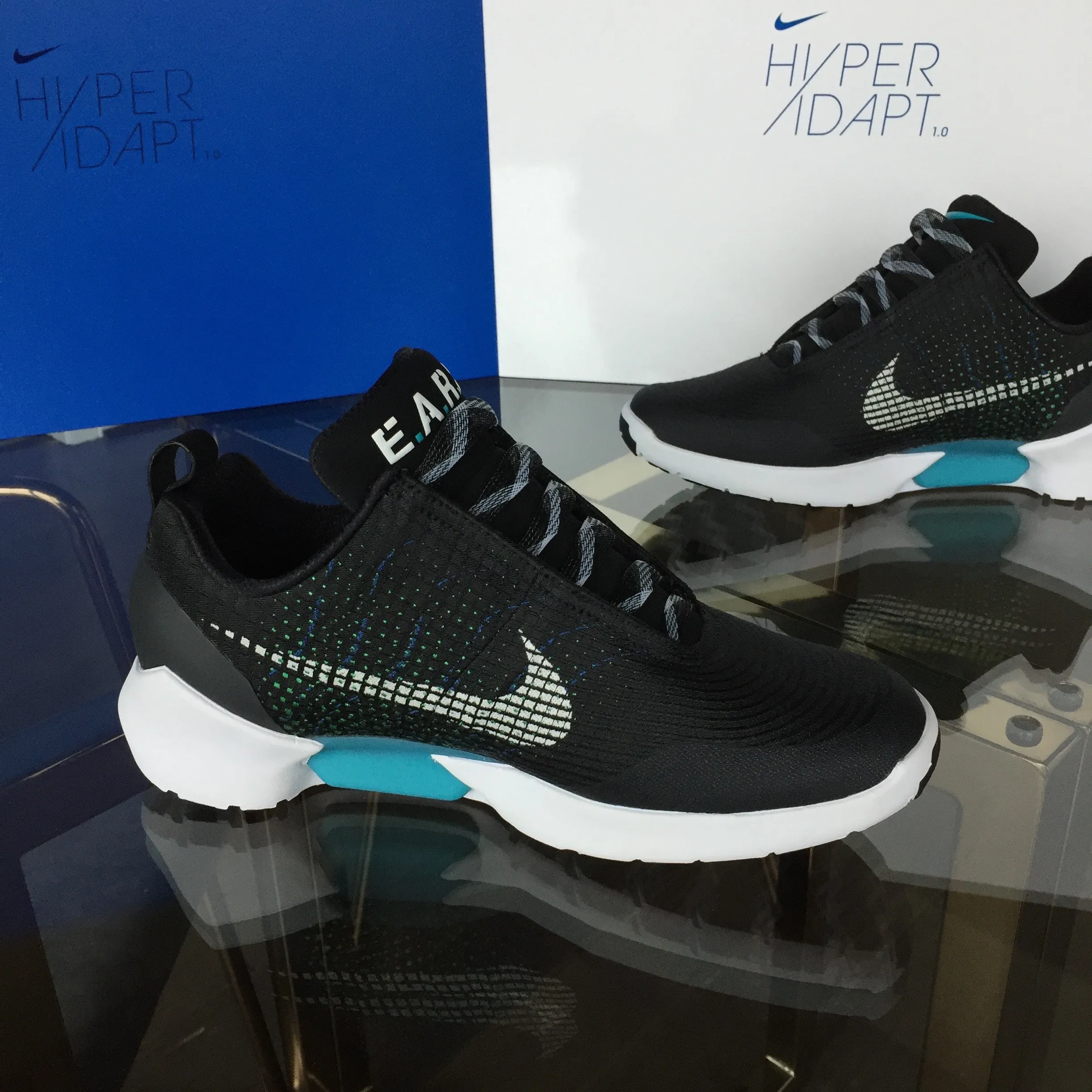 Nike - Hyper Adapt 1.0 Black OG