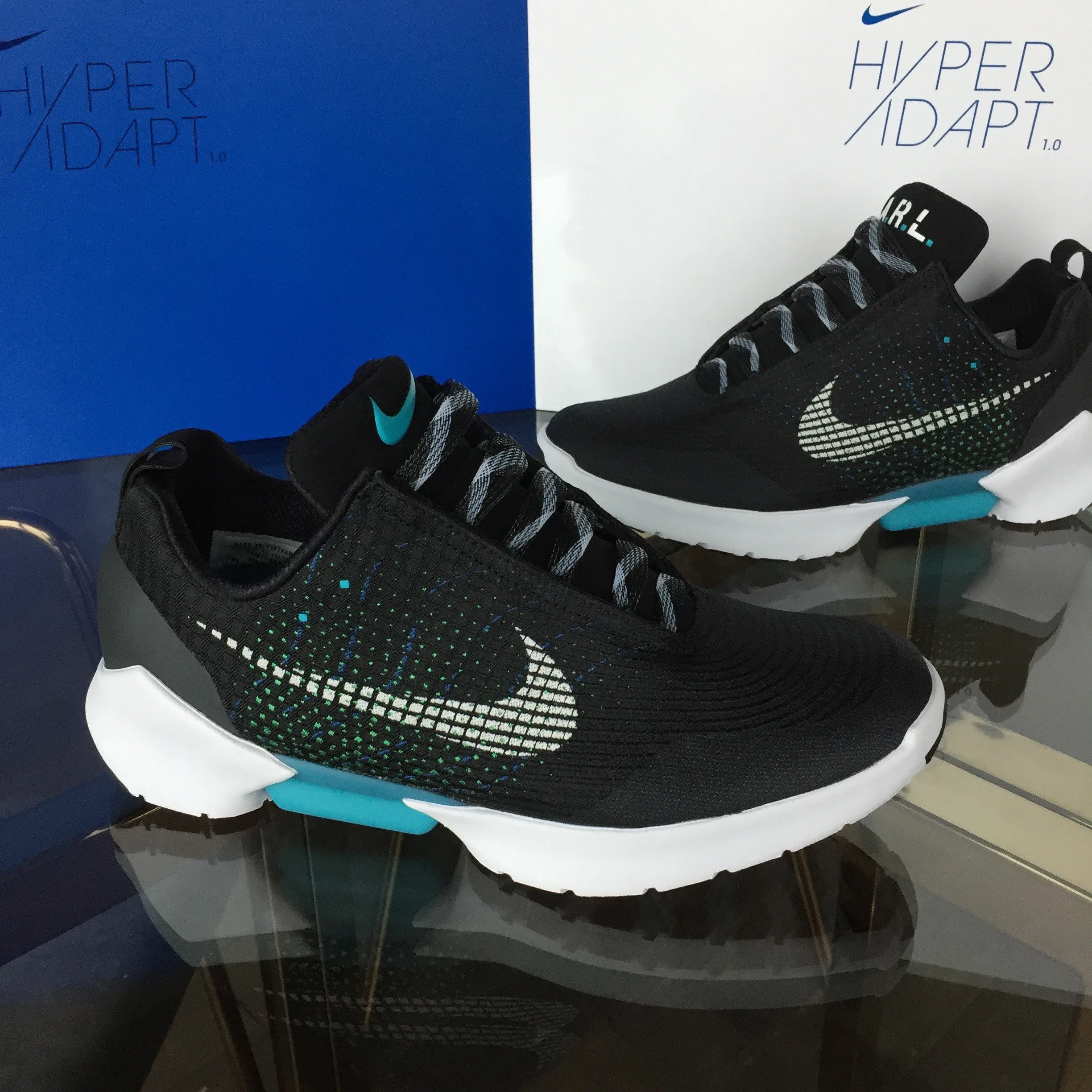 Nike - Hyper Adapt 1.0 Black OG