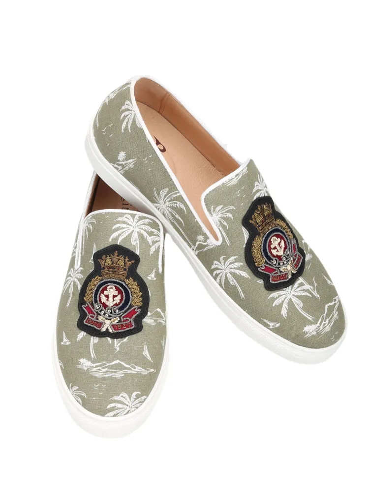 Summer new beach style army green canvas men's casual sneakers handmade Indian silk badge white thick-soled shoes