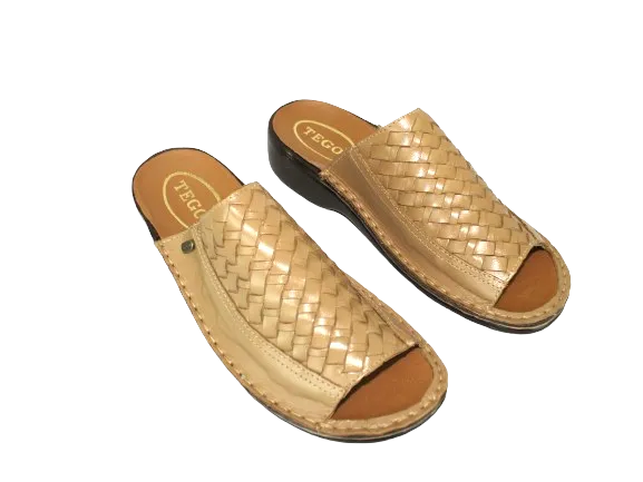 TEGO Leather Bone Push In Sandal