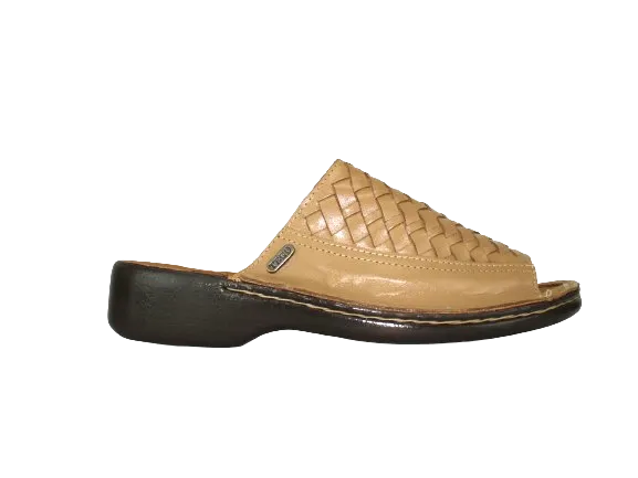 TEGO Leather Bone Push In Sandal