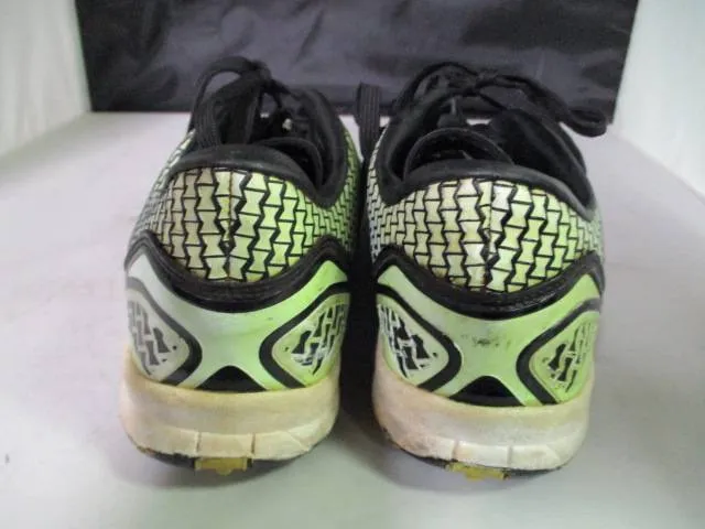Used Vizari Turf Soccer Cleats Size 5