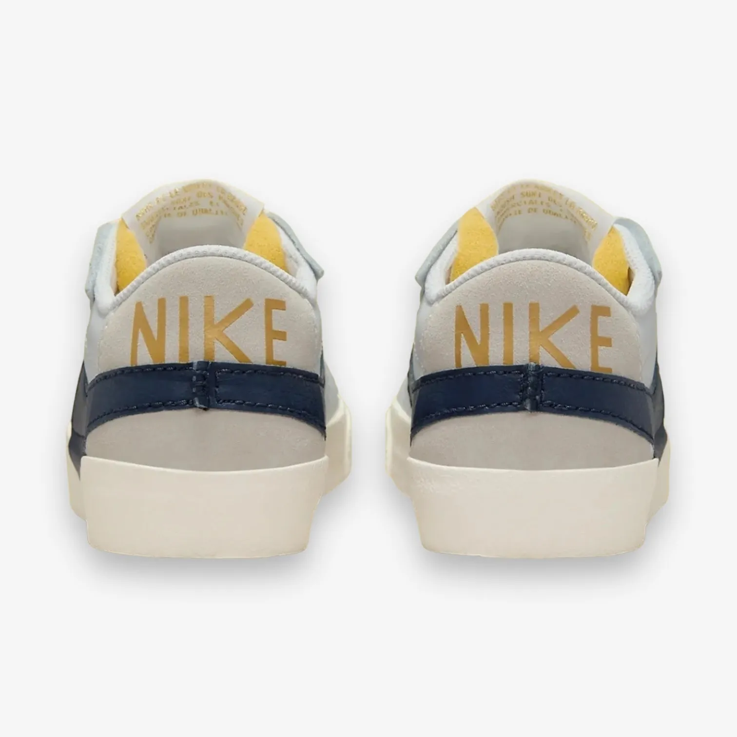 W NIKE BLAZER LOW '77 JUMBO SUMMIT WHITE/OBSIDIAN-SAIL-METALLIC GOLD FZ6773-100